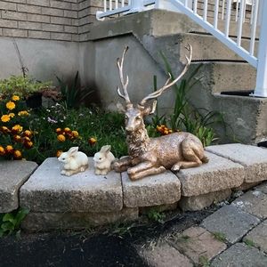 Meet your Posher, Hilary